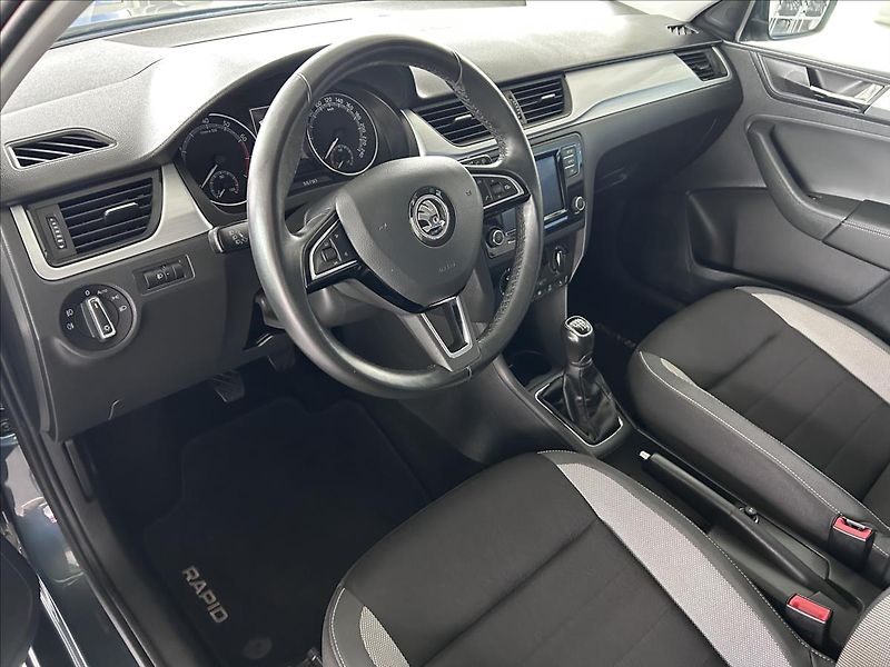 Škoda Rapid 1,0   TSI 81kW,ŘEMEN,AMBITION - fotka 7 z 22