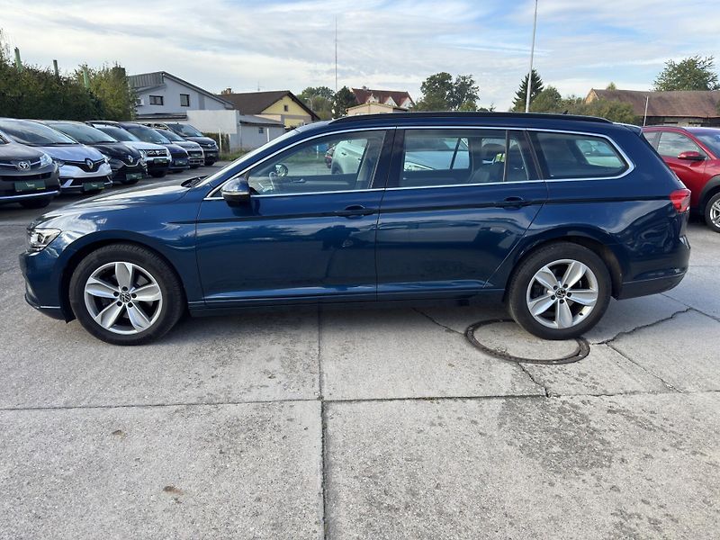 Volkswagen Passat - fotka 3 z 10