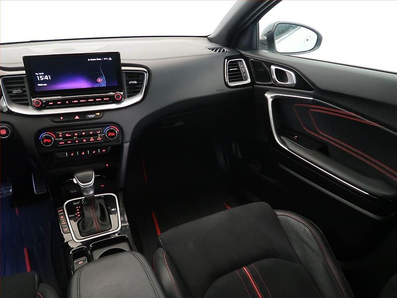 Kia Pro_Ceed (2024) GT 1.6 T-GDI - fotka 8 z 12