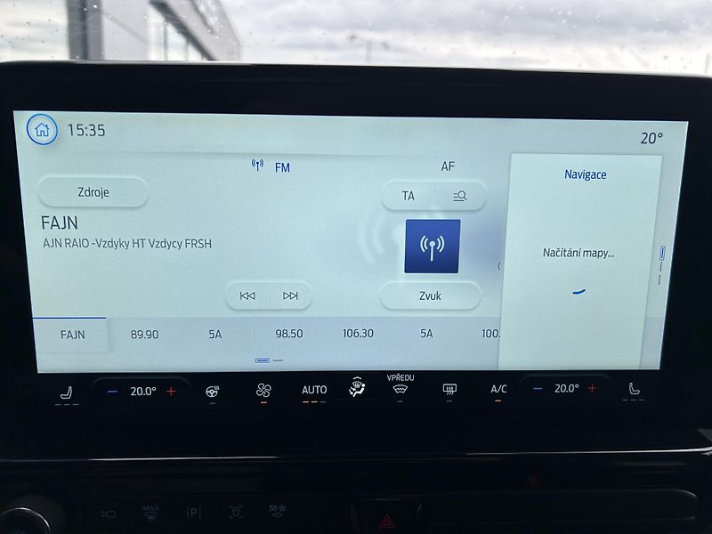 Ford Tourneo Custom Titanium L2 2.0 EcoBlue 110 kW - fotka 27 z 36