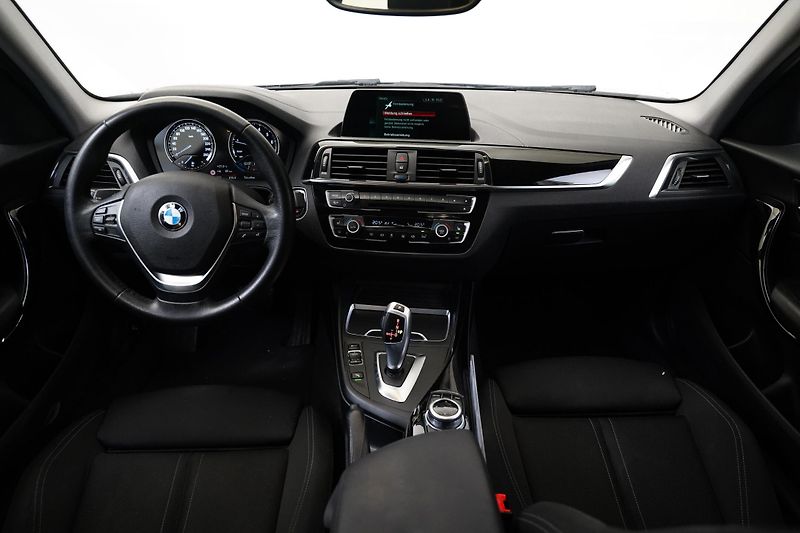 BMW Řada 1 - fotka 5 z 25