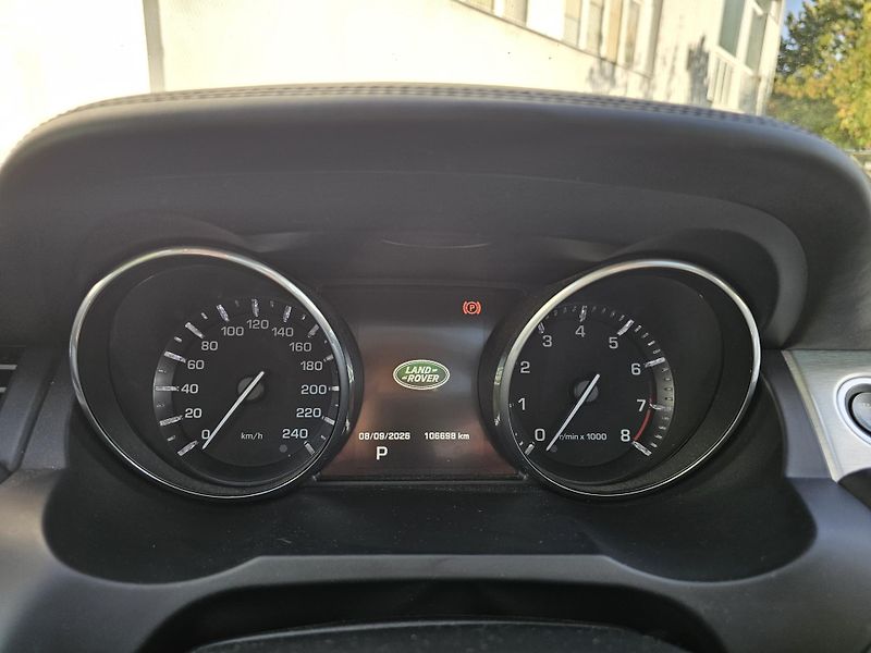 Land Rover Range Rover Evoque (2015) 2.0i 179KW - fotka 11 z 24