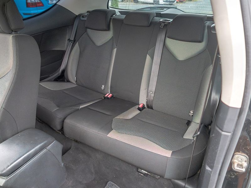 Peugeot 308 (2008) 1.6i 88KW 3DV – 2x KOLA - fotka 27 z 36
