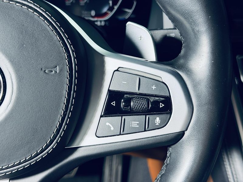 BMW Řada 8 (2021) 840d*xDRIVE*HUD*NEZ.TOP*PANO - fotka 21 z 39