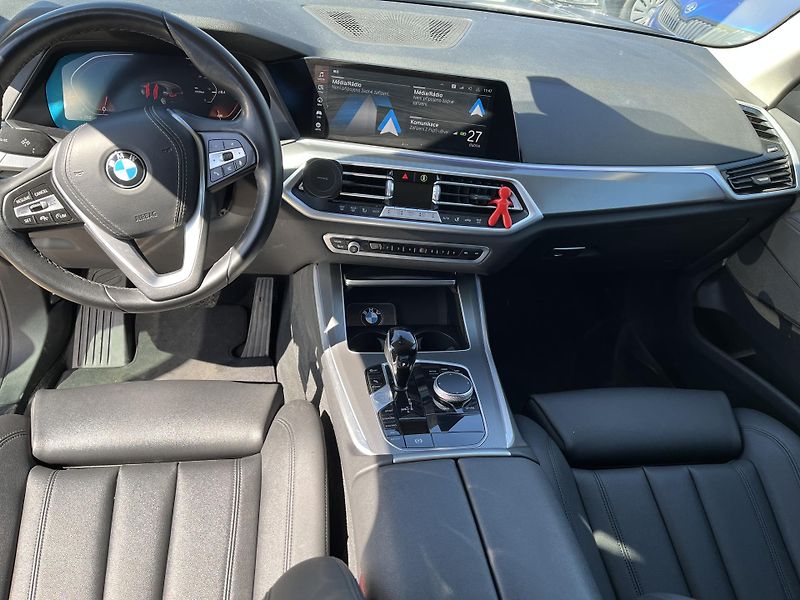 BMW X5 25D XDRIVE  - fotka 13 z 31