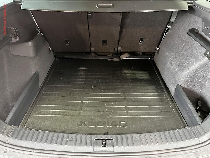 Škoda Kodiaq (2019) 2.0 TSi 4x4, Soleil, DSG, TZ - fotka 7 z 20
