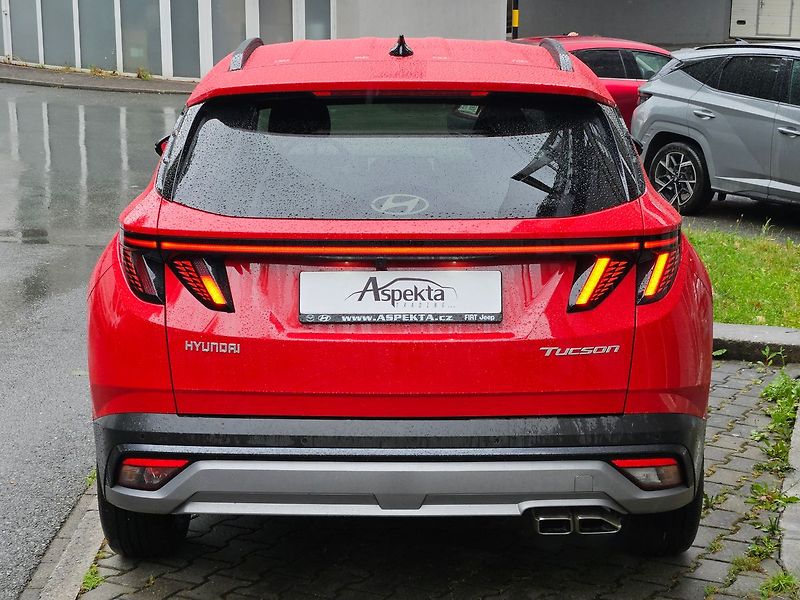 Hyundai Tucson 1.6 T-GDi MT GO CZECH - fotka 4 z 32