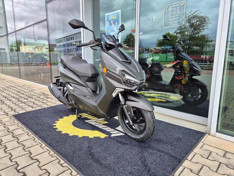 Linhai (2026) BUCK 125 - fotka 2 z 37