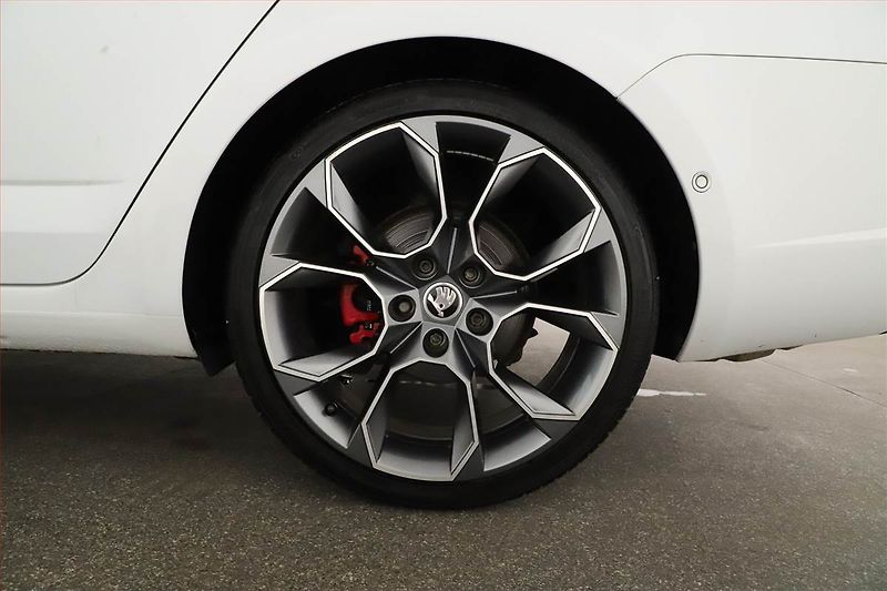 Škoda Octavia (2015) RS 2.0 TDI, Automat - fotka 21 z 21