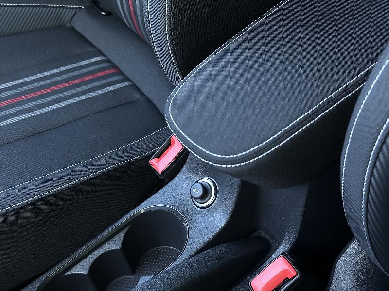 Škoda Scala 1.5TSi Monte Carlo 150PS NAVI - fotka 43 z 56