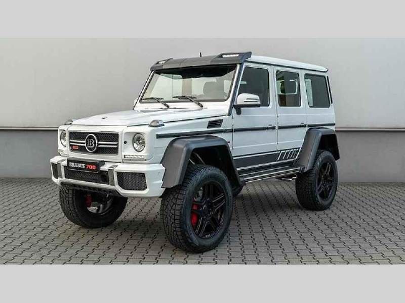 Brabus 700 4x4 na druhou