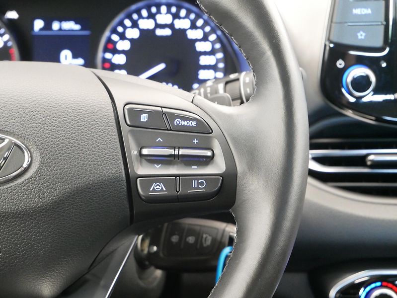 Hyundai i30 - fotka 15 z 24