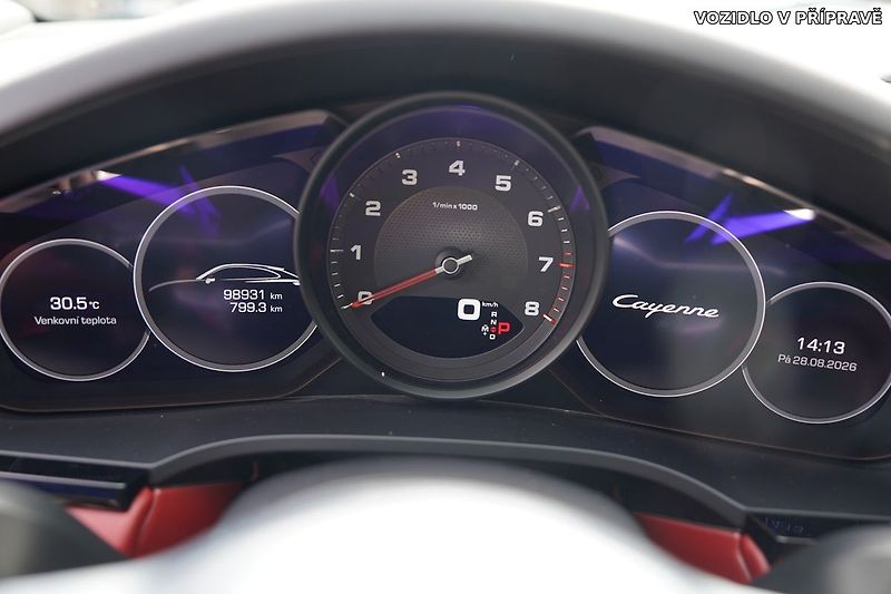 Porsche Cayenne Coupé E-Hybrid/ČR/1.MAJ/3.0 25 - fotka 12 z 16