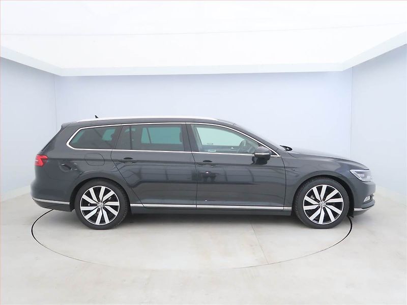 Volkswagen Passat (2015) 2.0 TDI, Automat, Serv.kniha - fotka 6 z 17