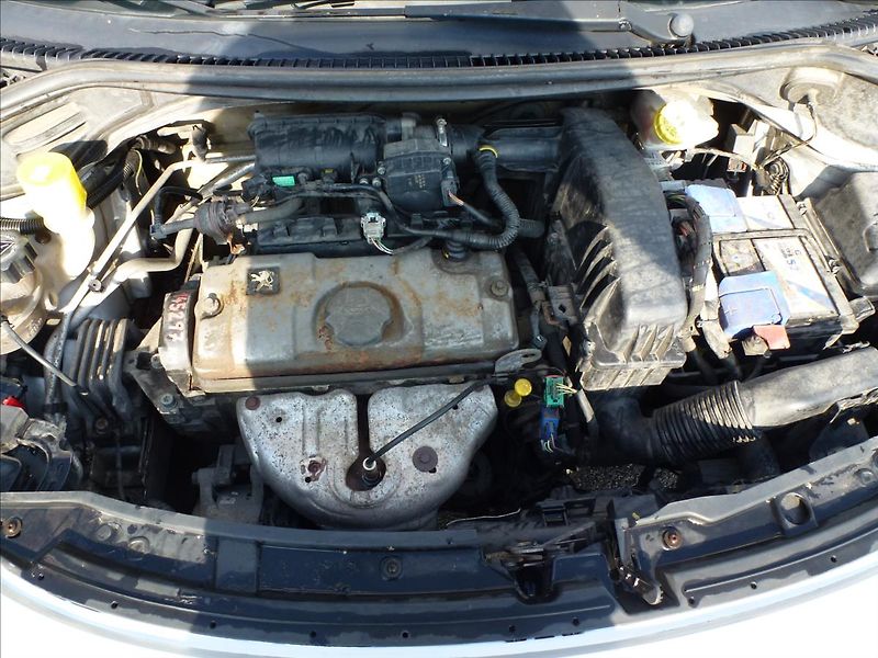 Peugeot 207 1,4 - fotka 34 z 43