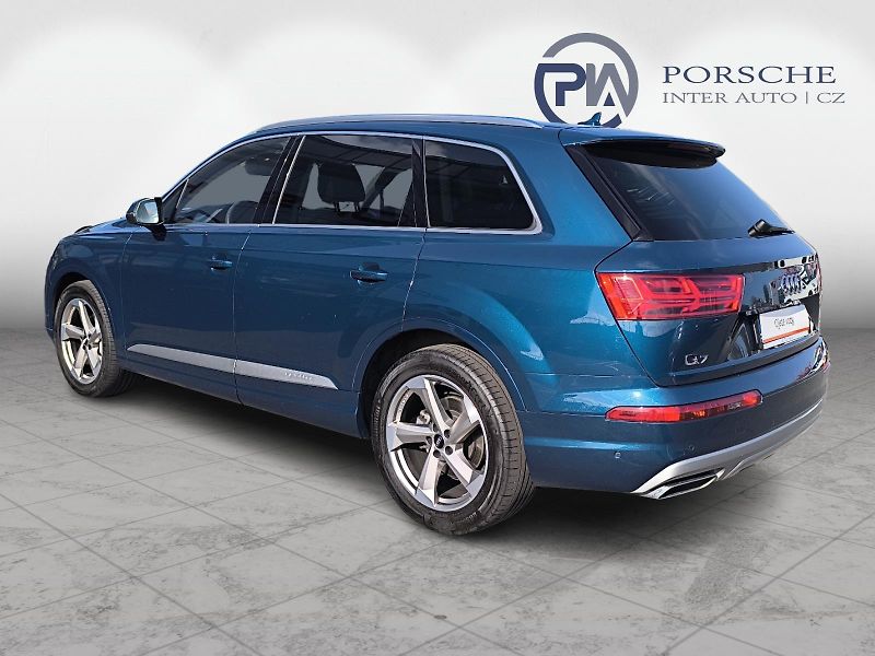 Audi Q7 3.0 TDi - fotka 9 z 26