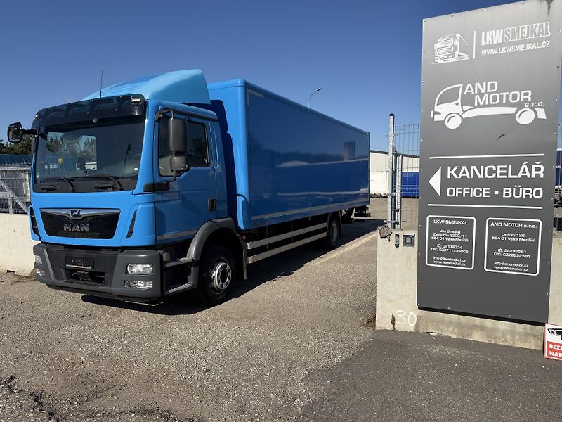 MAN TGM (2020) Skříň 18 palet čelo Palfinger - fotka 1 z 25