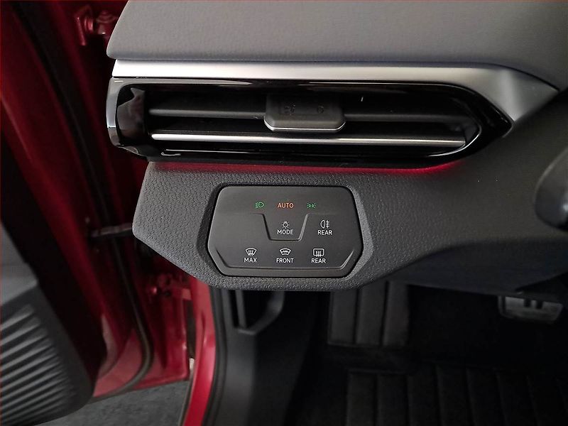 Volkswagen ID.4 (2022) Pro Perf. (82 kWh), SoH 92% - fotka 27 z 29