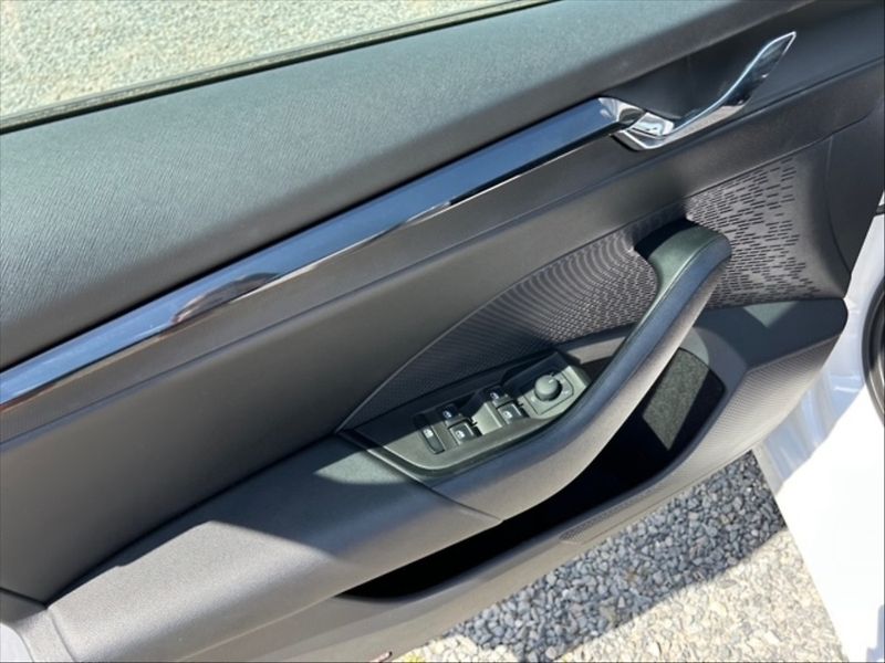 Škoda Octavia 2,0 TDI 85 Ambition - fotka 11 z 11