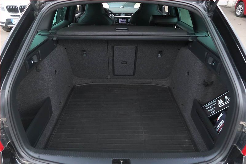 Hyundai Kona (2024) 1.0 T-GDI - fotka 13 z 18