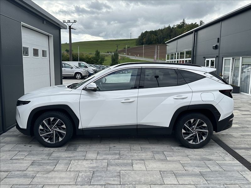 Hyundai Tucson 1,6 T-GDI 150PS  Smart A/T - fotka 11 z 55