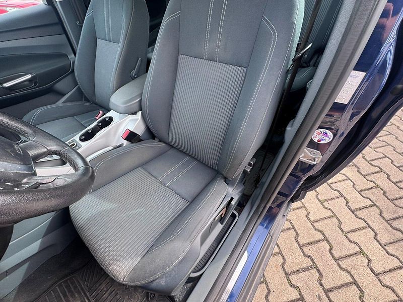 Ford Grand C-MAX (2011) AUTOMAT 2,0 TDCI NOVÁ STK - fotka 19 z 50