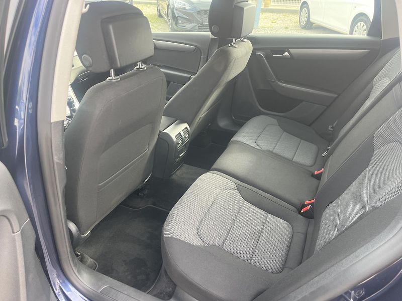 Volkswagen Passat (2013) 1.4TSi 90kw 1.Majitel  - fotka 12 z 21