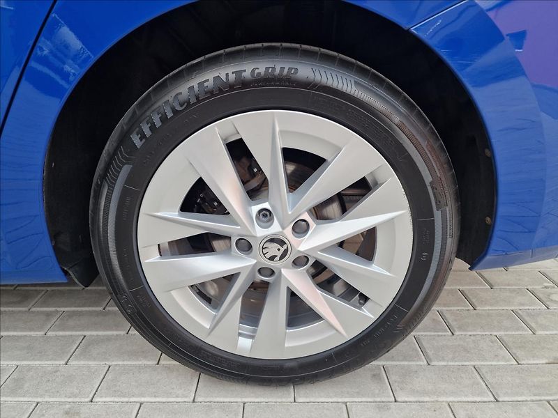 Škoda Octavia 2.0TDI Style Combi,ČR,1.Maj. - fotka 45 z 50