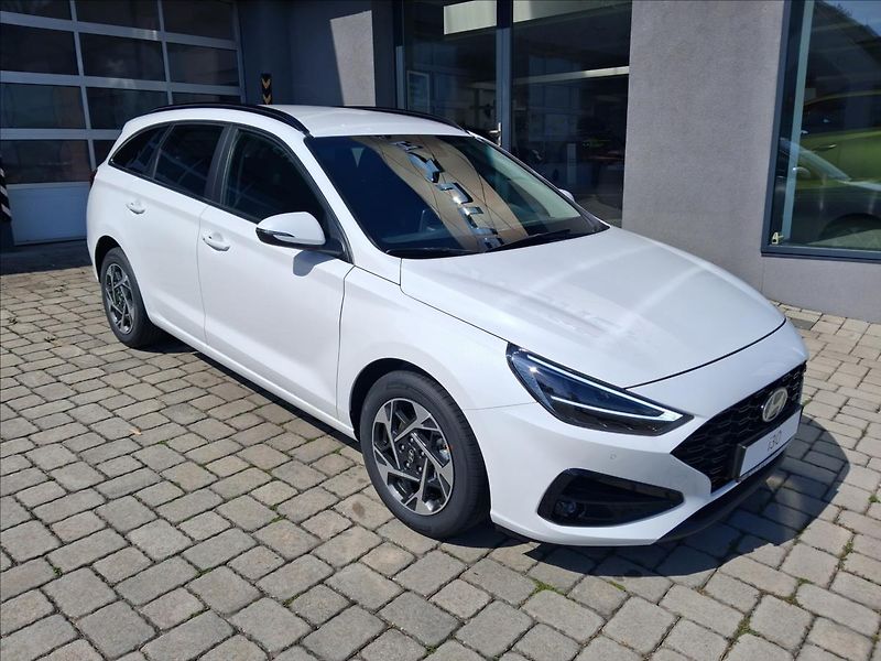 Hyundai i30 (2026) 1,6   TGDI DCT STYLE - fotka 2 z 13