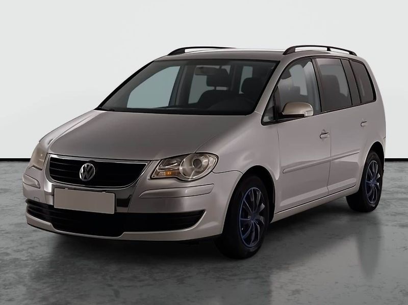 Volkswagen Touran (2007) 1.9 TDI, 7 míst, po STK, Tažné - fotka 2 z 17