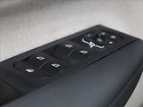 Volvo XC40 2,0 D4 AWD MOMENTUM CZ - náhled 15