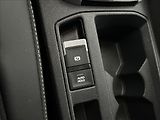 Volkswagen T-Roc 1,0   TSI,GOAL,SERVISKA,1.MAJ - náhled 23
