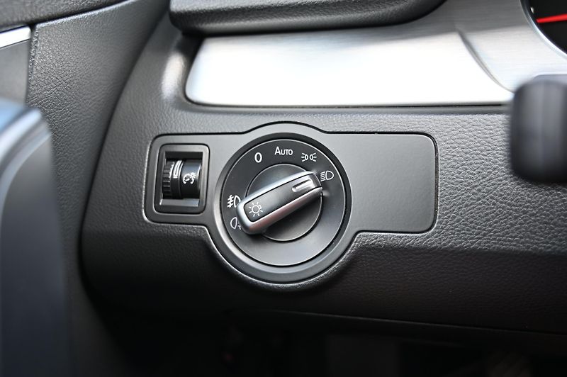 Volkswagen Passat Variant 2.0TDI 103KW Highline  - fotka 26 z 52