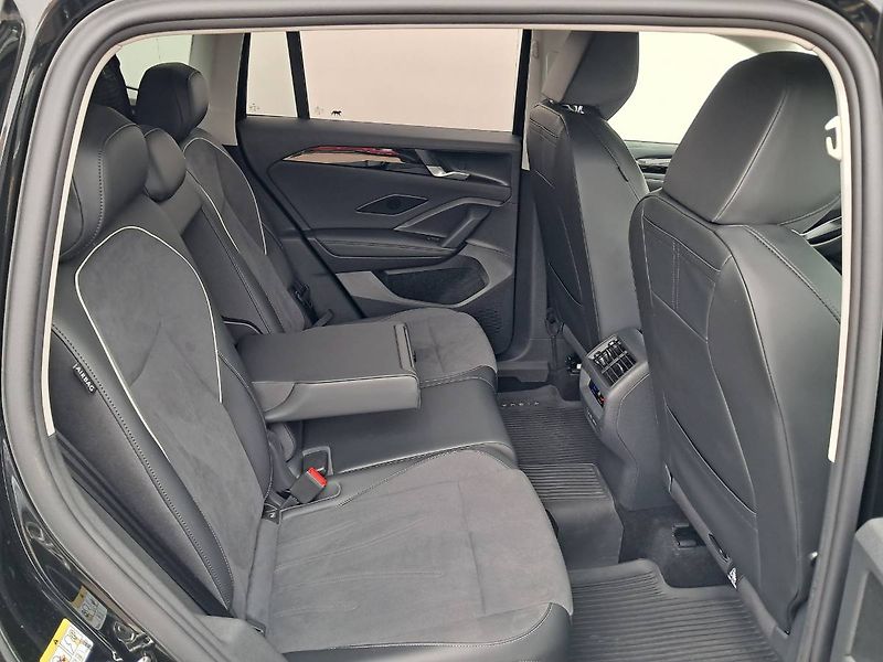 Volkswagen Tiguan (2025) ELEGANCE 2.0 TDI / 142 kW 4MOT - fotka 24 z 32