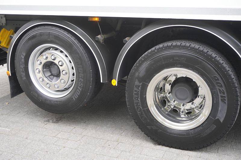 Volvo FH (2024) 500 6×2/ truck+trailer/ 3 unit - fotka 13 z 27