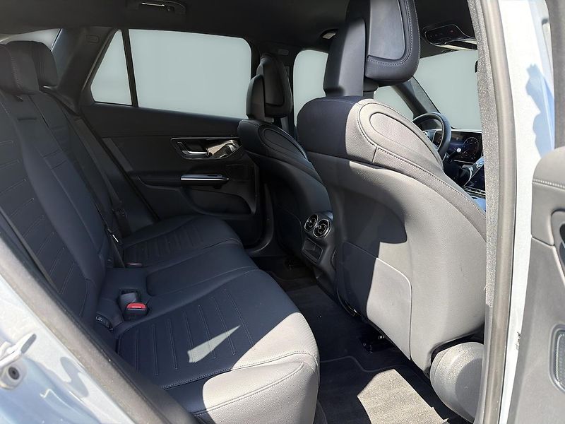 Mercedes-Benz GLC 220d 4M, 1 majitel - fotka 14 z 17