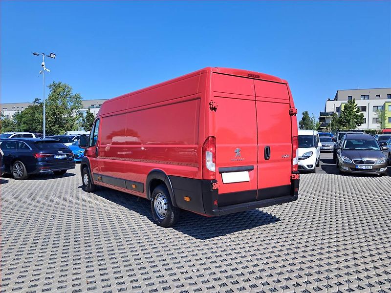 Peugeot Boxer (2021) 2.2 BlueHDi, Maxi, 14m3, 1.0t - fotka 4 z 17