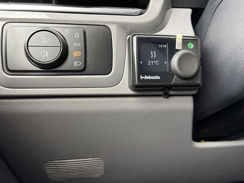 Volkswagen Caravelle 2.0TDi 125kW 4Motion - fotka 8 z 25