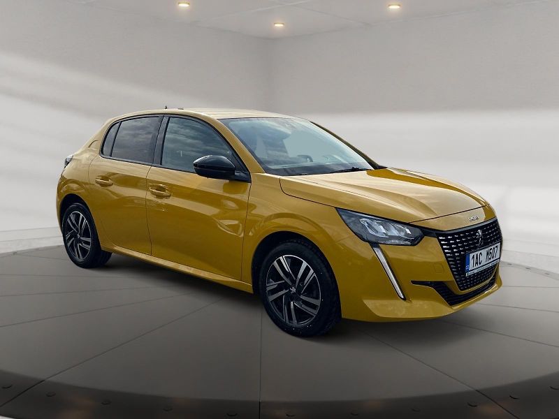 Peugeot 208 (2024) ALLURE 1.2 74kW CZ DPH  - fotka 3 z 11