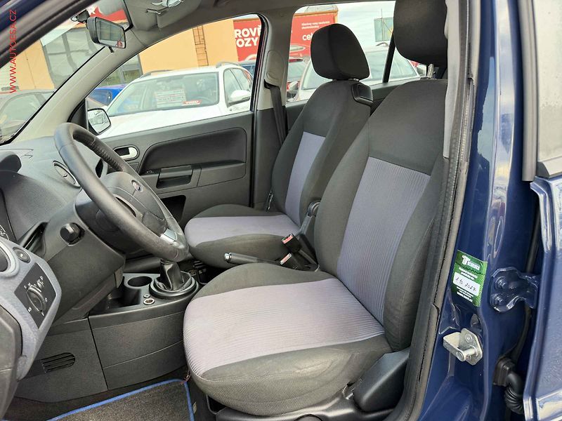 Ford Fusion (2009) 1.4i, 2.maj,ČR, AC - fotka 9 z 15