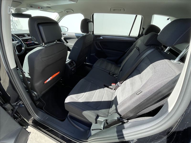 Volkswagen Tiguan Allspace 1,5 TSI DSG Elegance MatrixLED - fotka 16 z 23