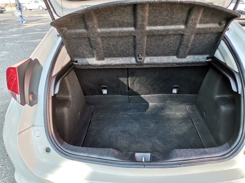 Honda Civic (2014) 1.8i 104kw MK 4 ČR Kamera - fotka 18 z 29