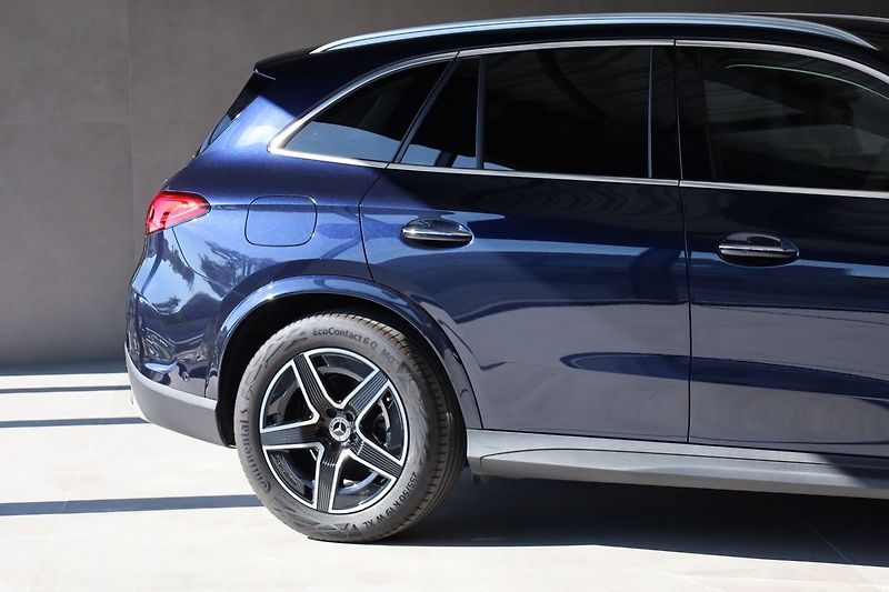 Mercedes-Benz GLC 220d 4M, DISTRONIC, Nezávislé - fotka 11 z 28