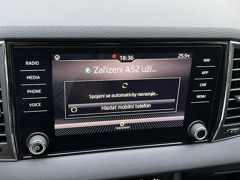 Škoda Karoq (2018) STYLE 2.0 TDI 4x4 DSG, NOVÉ ČR - fotka 27 z 35