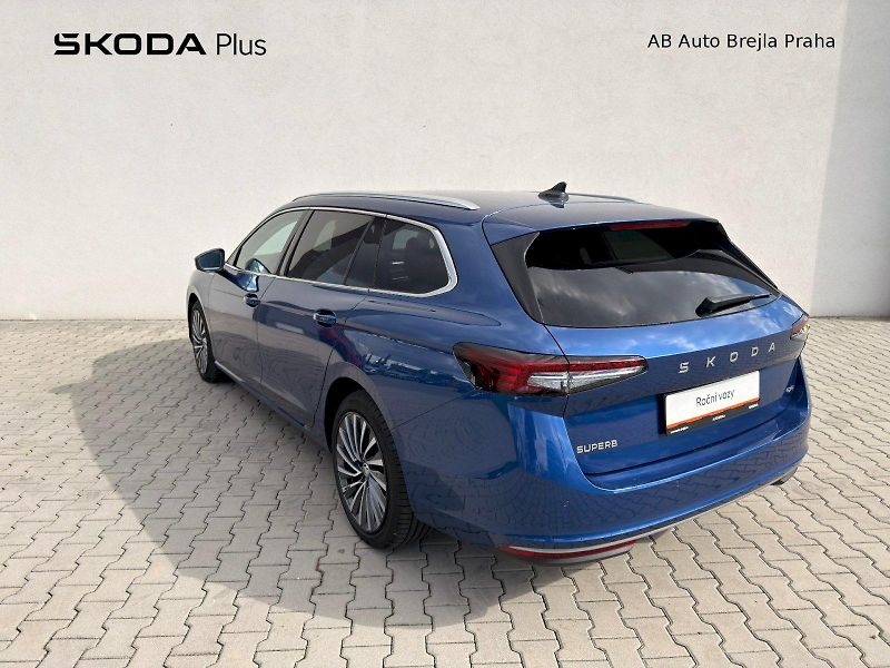 Škoda Superb (2025) COMBI 4x4 L K TD 142/2.0 A7A - fotka 7 z 40