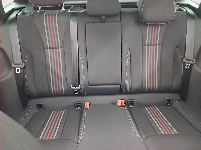 Škoda Scala (2026) 1.0 TSI, MONTE CARLO, AUTOMAT - fotka 10 z 23