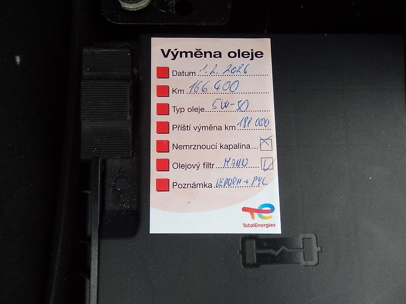 Škoda Yeti 1.4 TSI KLIMA, 8x AIRBAG - fotka 15 z 16