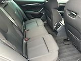 Škoda Octavia 2,0 TDI Sportline paket - náhled 20