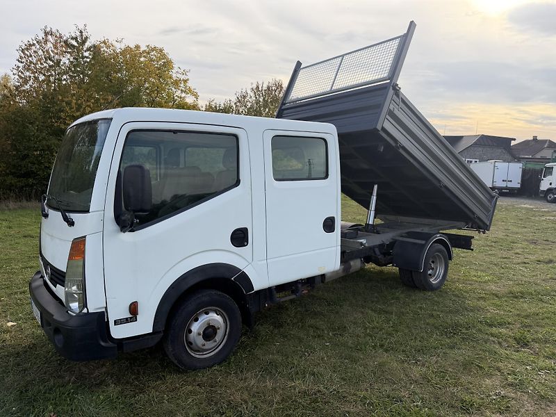 Nissan Cabstar (2013) 2.5TDCi 6 míst,nový 3s Sklápěč - fotka 4 z 9