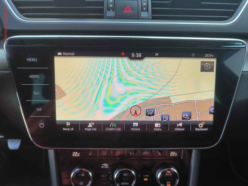 Škoda Superb (2019) 2.0 TDi, navi, bixen - fotka 13 z 27